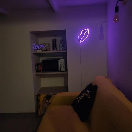 Appartamento Mini Loft In Centro Bari Esterno foto
