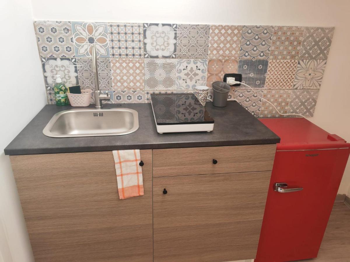 Appartamento Mini Loft In Centro Bari Esterno foto